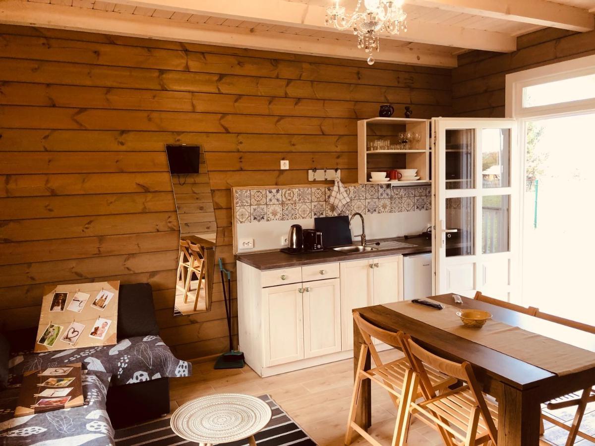 Club Thermal Village Cegléd Eksteriør billede